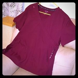 Koi Lite scrub top stretch material